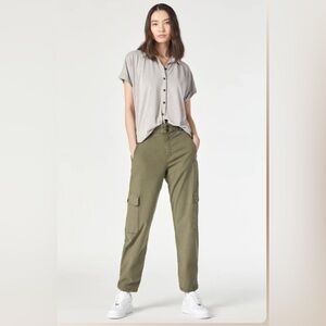 Mavi Elsie cargo pants in olive green